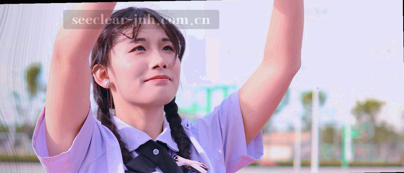 多层刻度线叠加的抽象图形，电光青细线由疏到密，示意内容体系逐年推进